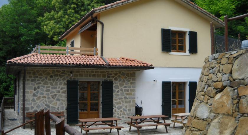 Camping Grondola - Federicofarm Pontremoli Chambre photo